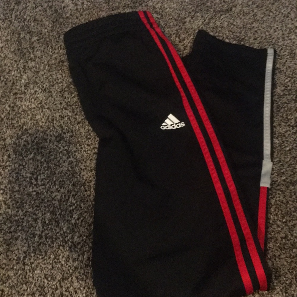 Adidas Kids xL sweatpants
